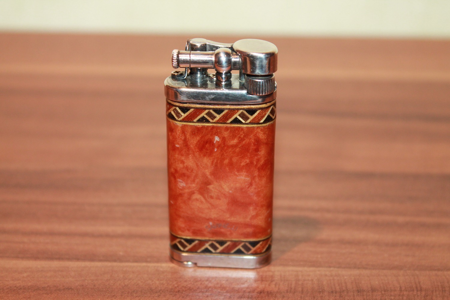 IM Corona Savinelli "Old Boy" Pfeifen-Feuerzeug mit Intarsien