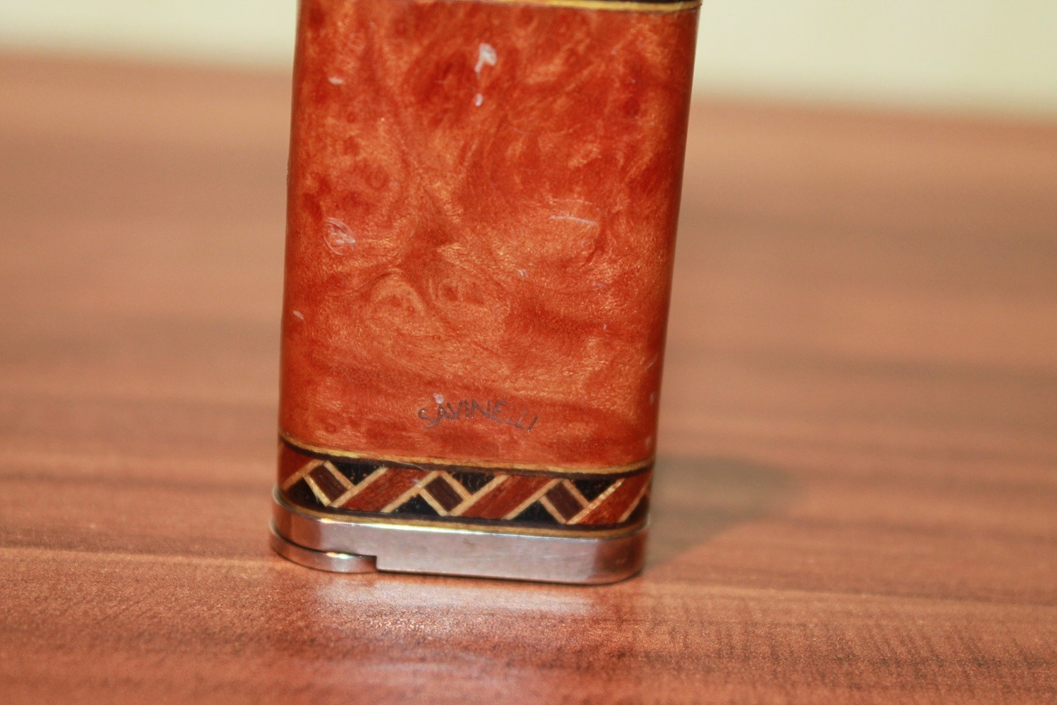 IM Corona Savinelli "Old Boy" Pfeifen-Feuerzeug mit Intarsien – Bild 3