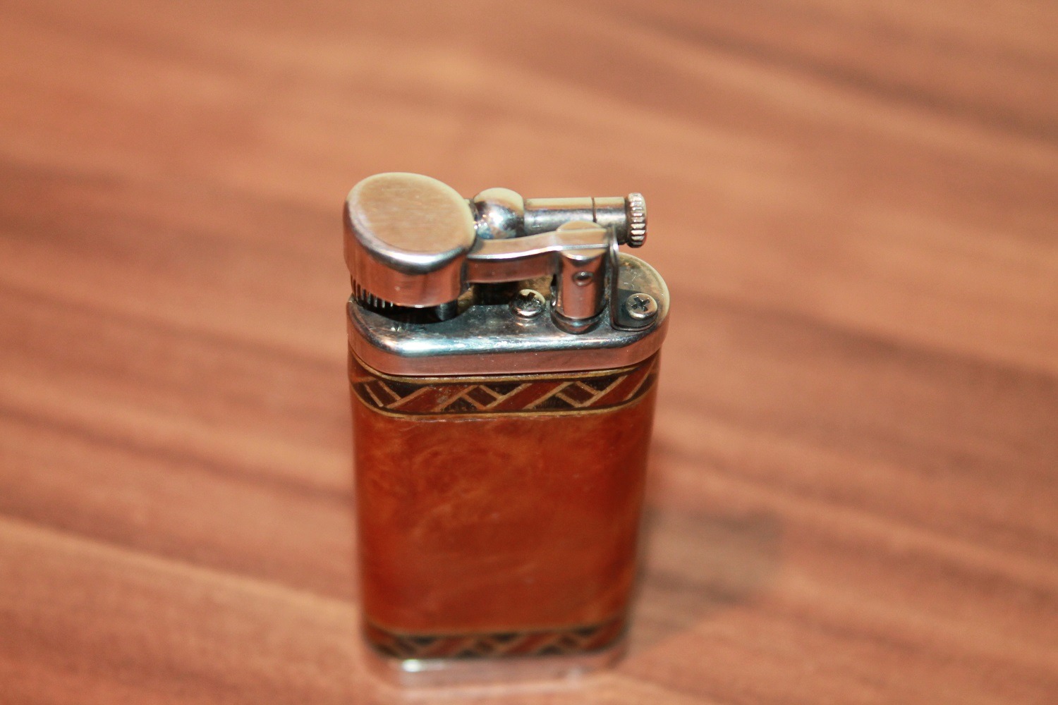 IM Corona Savinelli "Old Boy" Pfeifen-Feuerzeug mit Intarsien – Bild 4