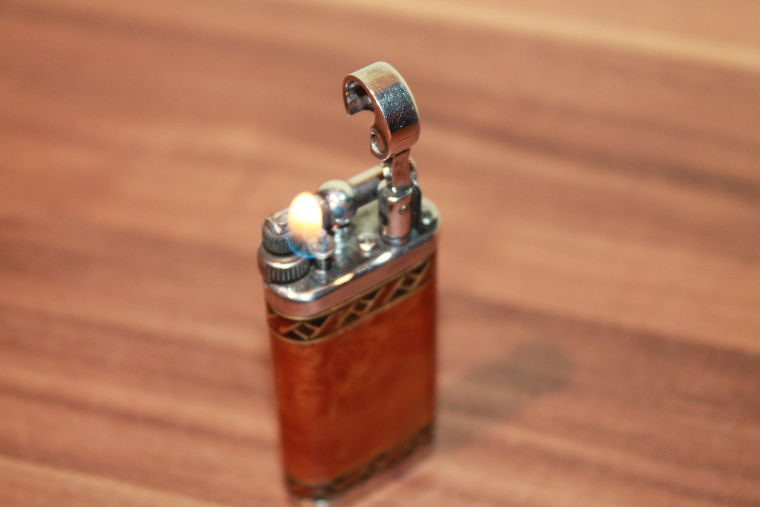 IM Corona Savinelli "Old Boy" Pfeifen-Feuerzeug mit Intarsien – Bild 7