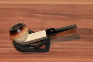 NEU/NOS Genuine Blockmeerschaum Pfeife Made in Afrika Tanzania ohne Filter